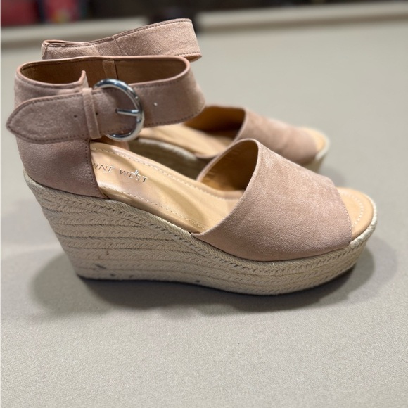 Nine West Tan Wedge Sandals - Picture 5 of 6